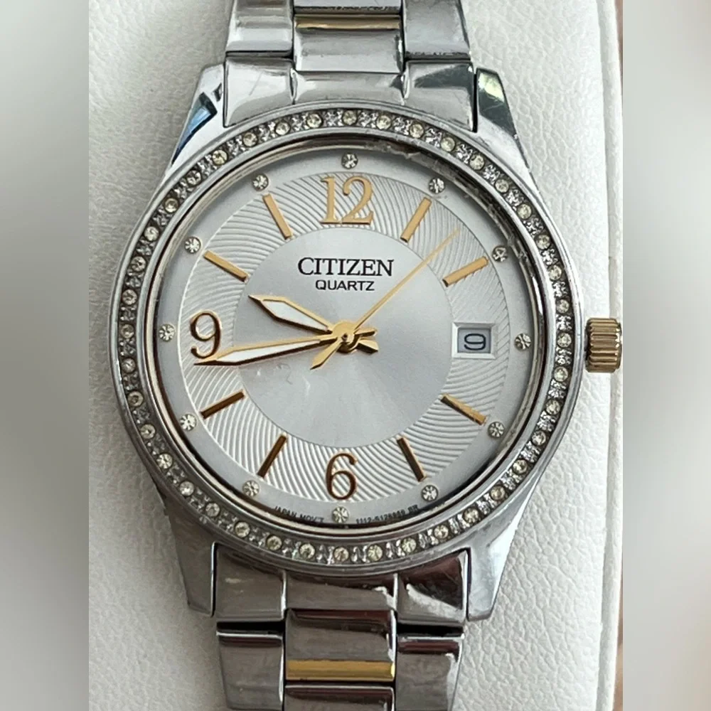 Citizen Watch Swarovski Crystals Stainless Two-Tone Bracelet Date New Crystal